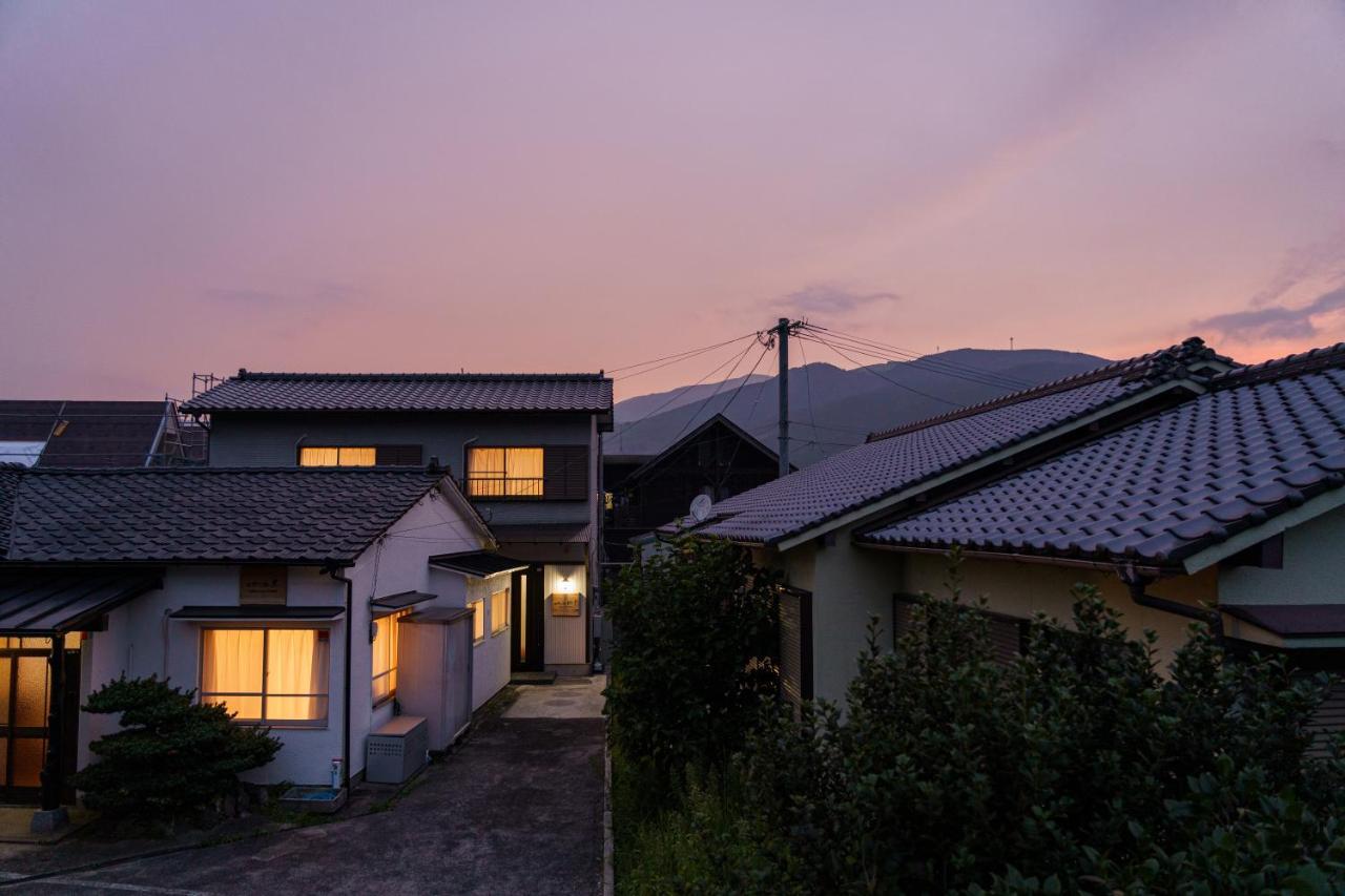 Yufu-No-Yu Shiki Iyashi Villa Bagian luar foto
