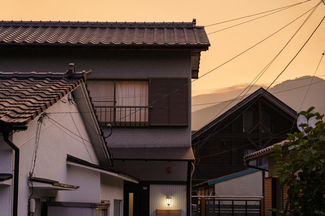 Yufu-No-Yu Shiki Iyashi Villa Bagian luar foto